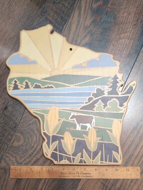 Totally Bamboo Board Wisconsin State Shaped Summer Strokes